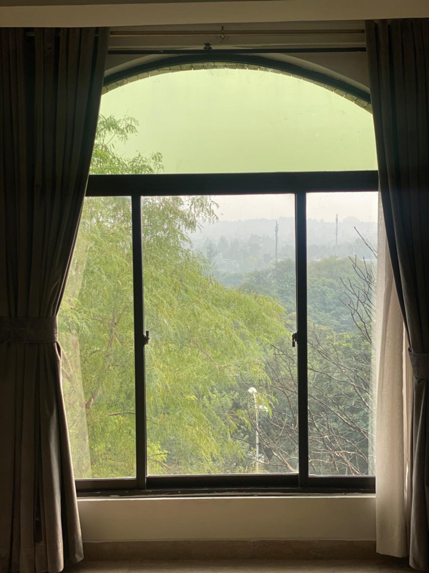 Envoy Continental Hotel Islamabad Eksteriør bilde