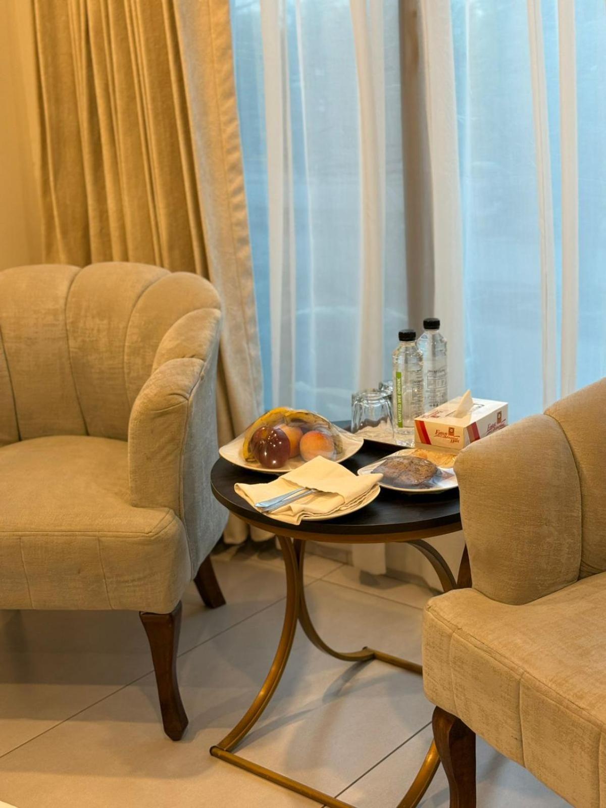 Envoy Continental Hotel Islamabad Eksteriør bilde